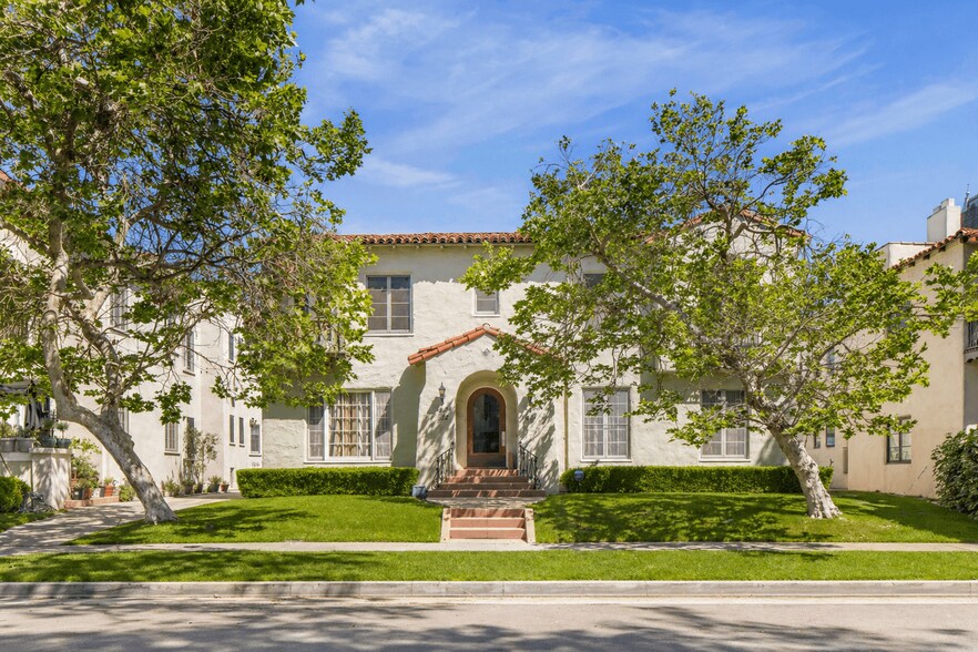 320 N Sycamore Ave, Los Angeles, CA à vendre - Photo de l’immeuble – Image 2 sur 7