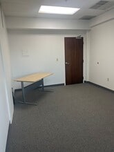 200 Great Rd, Bedford, MA à louer Photo intérieure– Image 2 sur 3