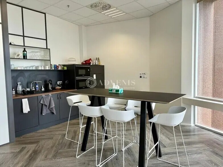 Bureau dans Lyon à louer - Photo intérieure – Image 2 sur 9