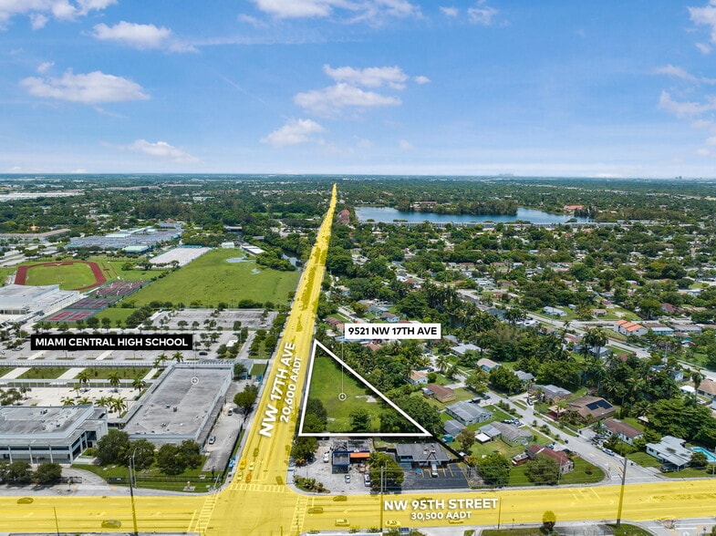 9521 NW 17th Ave, Miami, FL à vendre - Photo de l’immeuble – Image 3 sur 10