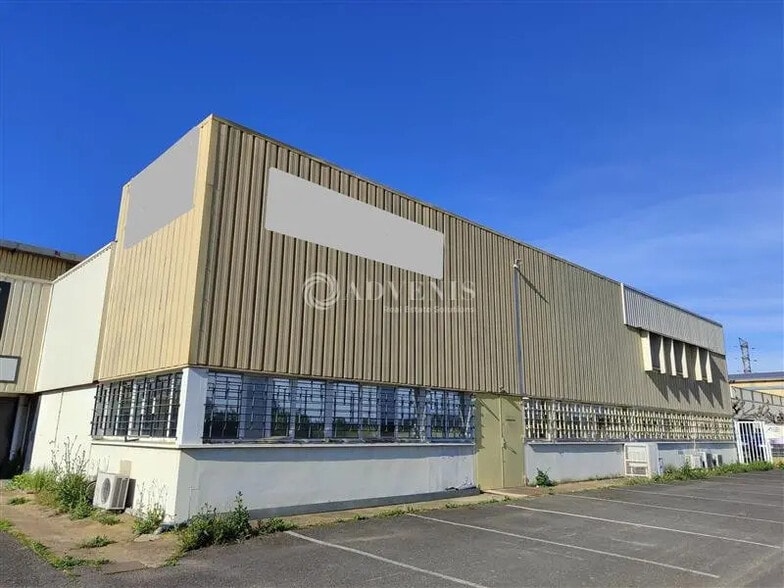 Local d’activités dans Béziers à louer - Photo de l’immeuble – Image 1 sur 4
