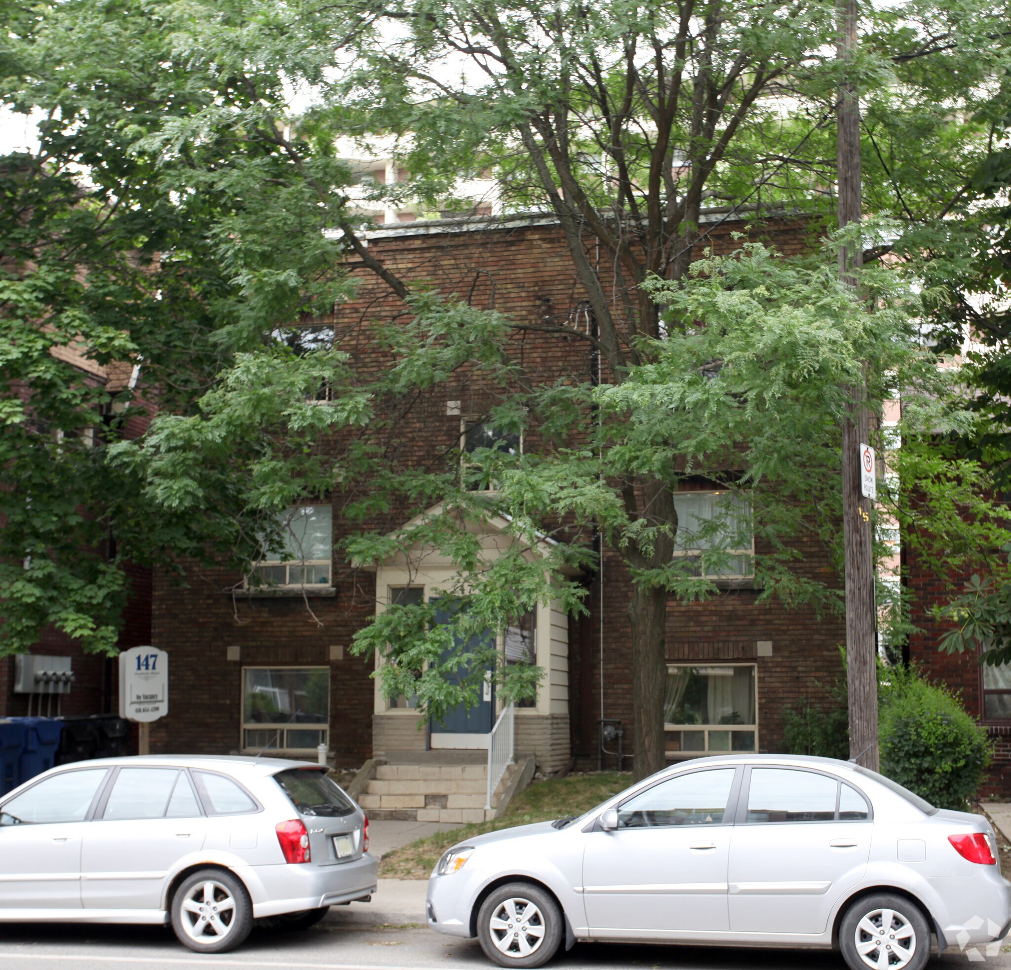 147 Vaughan Rd, Toronto, ON à vendre Photo principale– Image 1 sur 3