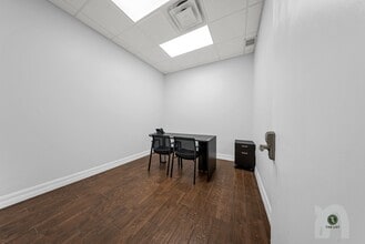 7350 Futures Dr, Orlando, FL à louer Photo intérieure– Image 1 sur 3