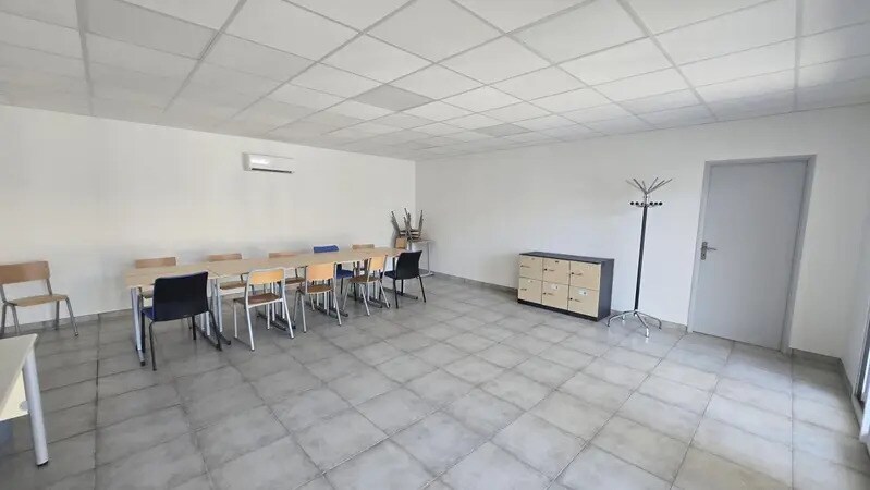 Bureau dans Toulon à louer - Photo de l’immeuble – Image 2 sur 11