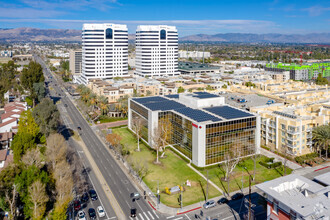 6200 Canoga Ave, Woodland Hills, CA - VUE AÉRIENNE  vue de carte - Image1