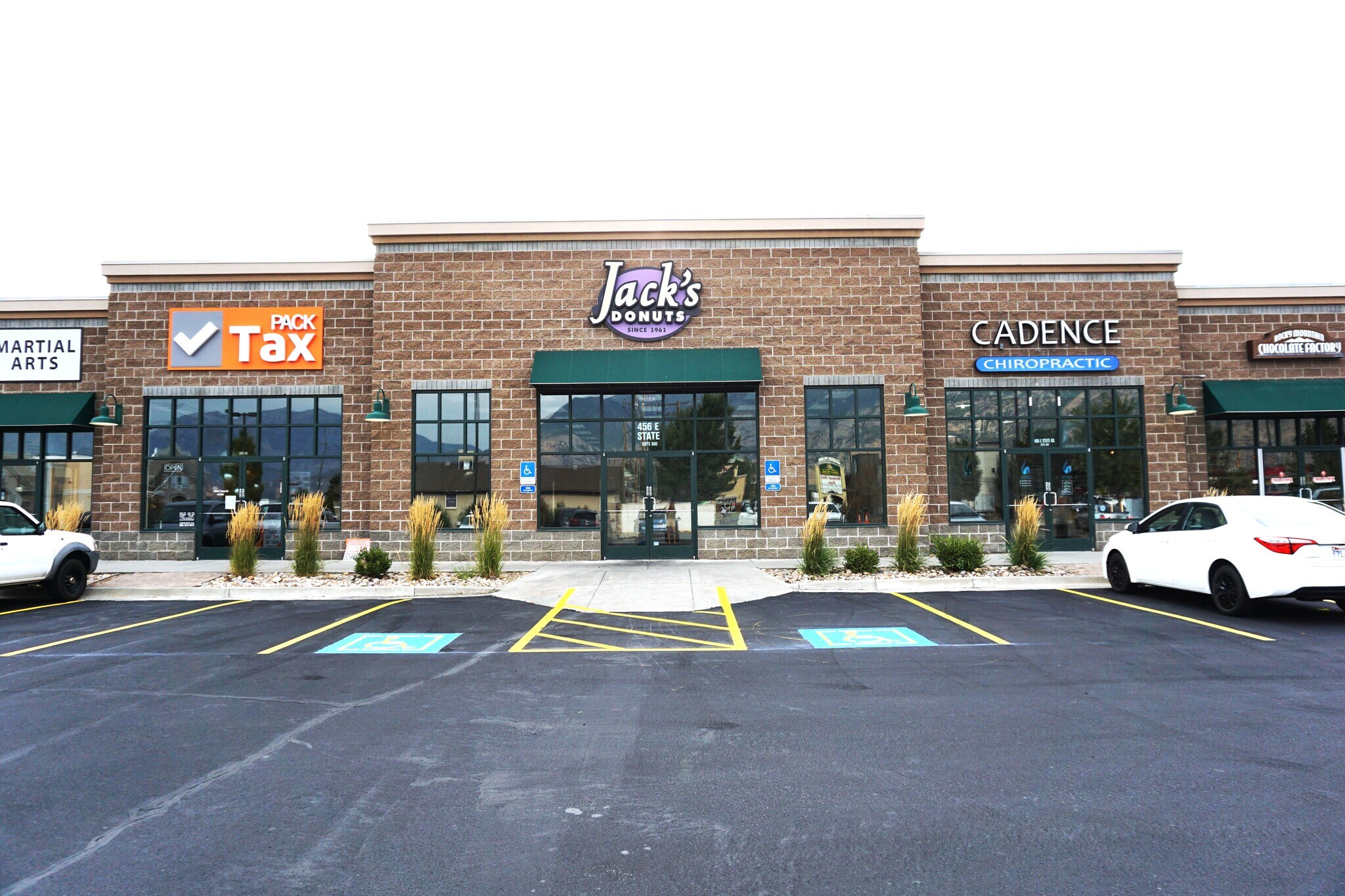 456 E State Rd, American Fork, UT à louer Photo de l’immeuble– Image 1 sur 9