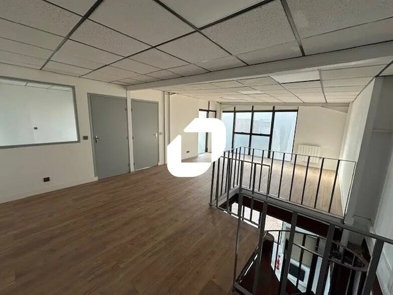 Rue Jacques Robert, Le Thillay à louer - Photo intérieure – Image 3 sur 10