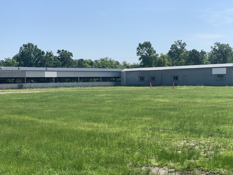 8458 FM 1960, Dayton, TX à vendre - Photo principale – Image 1 sur 73