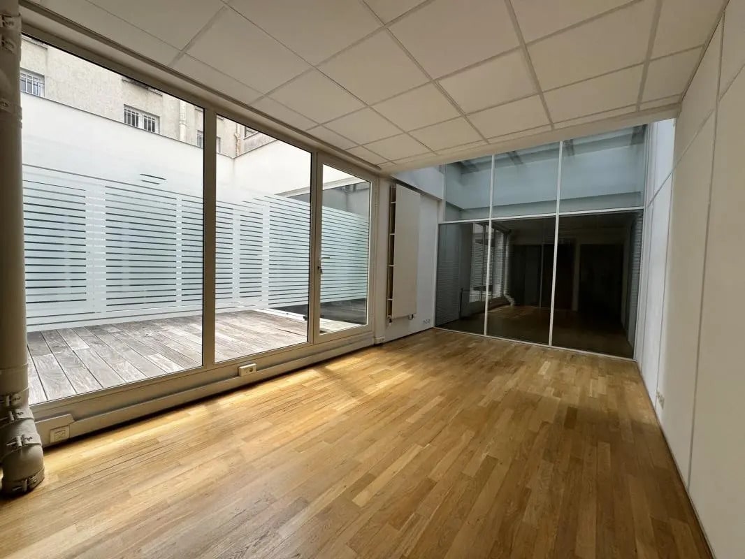 Bureau dans Paris à vendre Photo intérieure– Image 1 sur 13