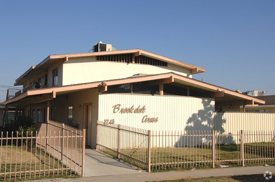 2248 W Princeton Ave, Fresno, CA à vendre - Photo de l’immeuble – Image 2 sur 43