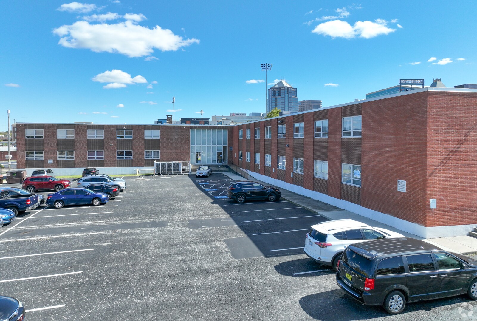 415 N Edgeworth St, Greensboro, NC à vendre Photo principale– Image 1 sur 9