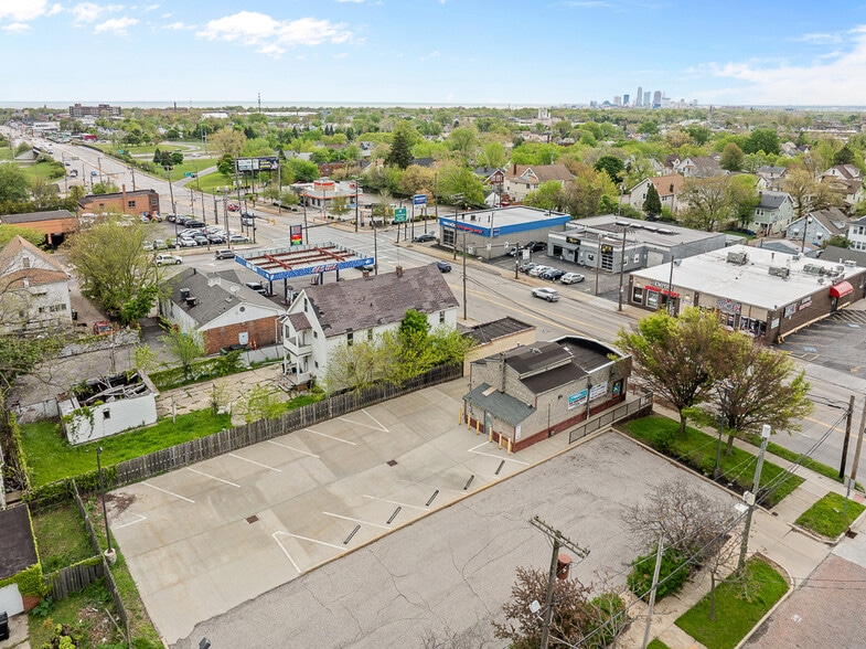 3284 W 117th St, Cleveland, OH à vendre - Photo de l’immeuble – Image 2 sur 6