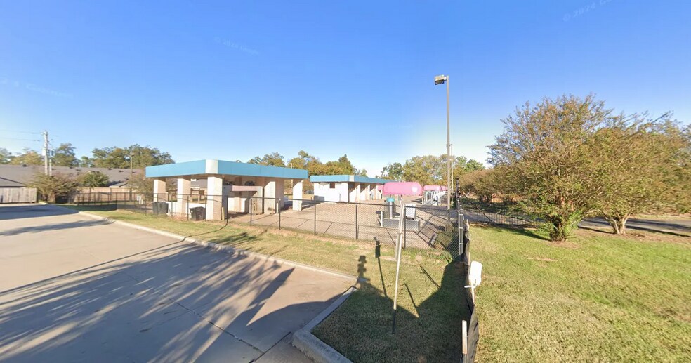 1751 Jimmie Davis Hwy, Bossier City, LA à vendre - Photo de l’immeuble – Image 2 sur 2