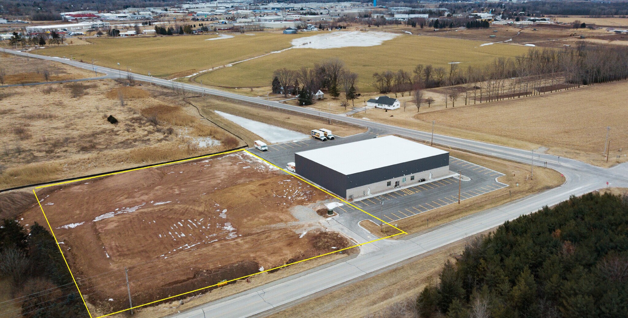 101 E County Road JJ, Kaukauna, WI à louer Photo principale– Image 1 sur 3