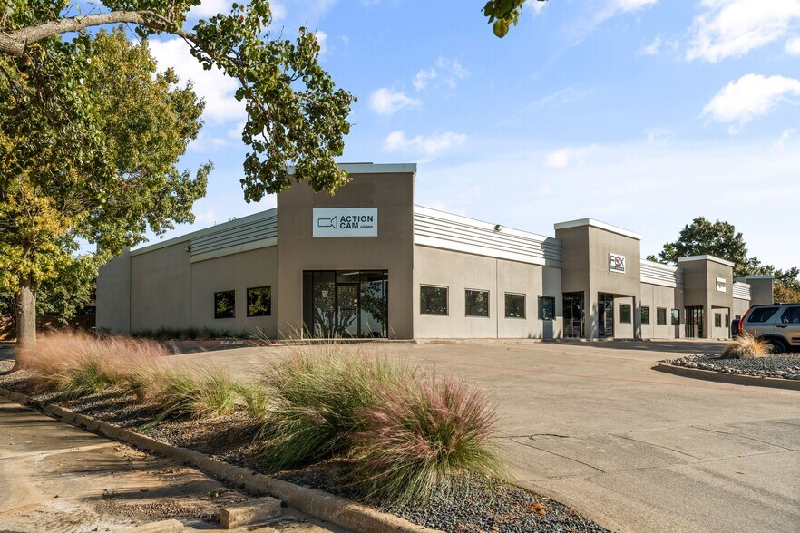 2100 Greenwood Dr, Southlake, TX à louer - Photo de l’immeuble – Image 2 sur 8