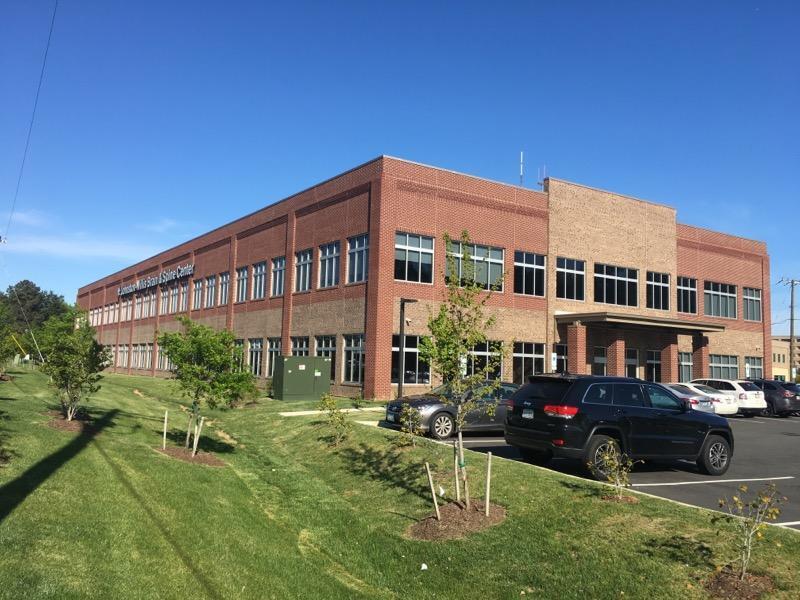 15350 E West Rd, Midlothian, VA à louer Photo principale– Image 1 sur 9