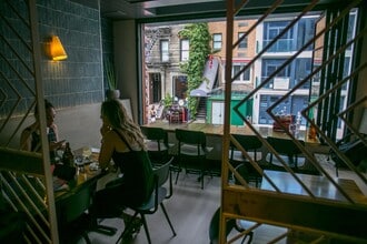 244 E 53rd St, New York, NY à vendre Photo intérieure– Image 1 sur 6