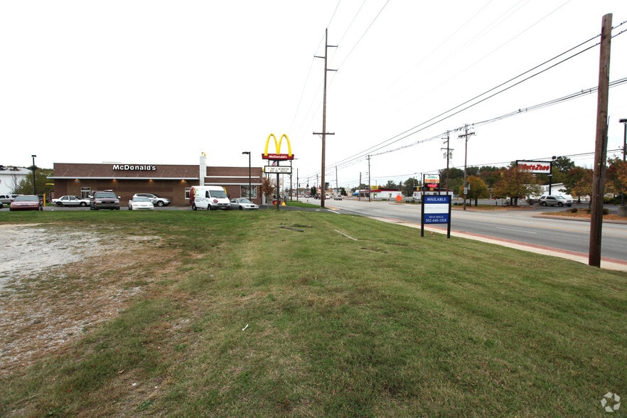 8226 Preston Hwy, Louisville, KY à vendre - Photo principale – Image 1 sur 9