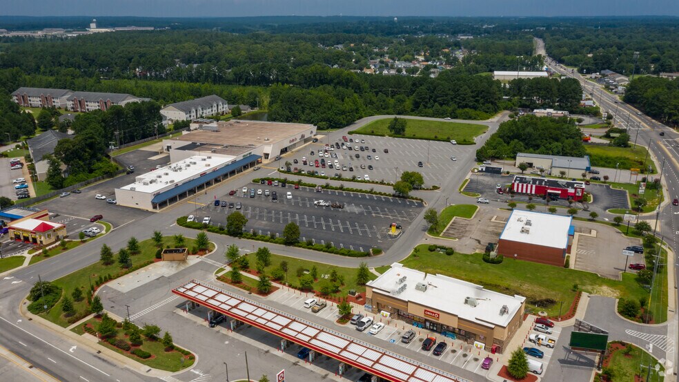 690-700 S Reilly Rd, Fayetteville, NC à louer - Aérien – Image 3 sur 8