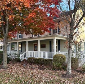 2 W Loudoun St, Round Hill, VA à louer Photo principale– Image 1 sur 7