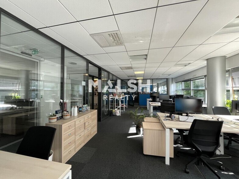Bureau dans Lyon à louer - Photo de l’immeuble – Image 3 sur 23