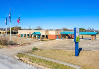 Plus de détails pour 2920 Motley Dr, Mesquite, TX - Bureau/Local commercial à louer