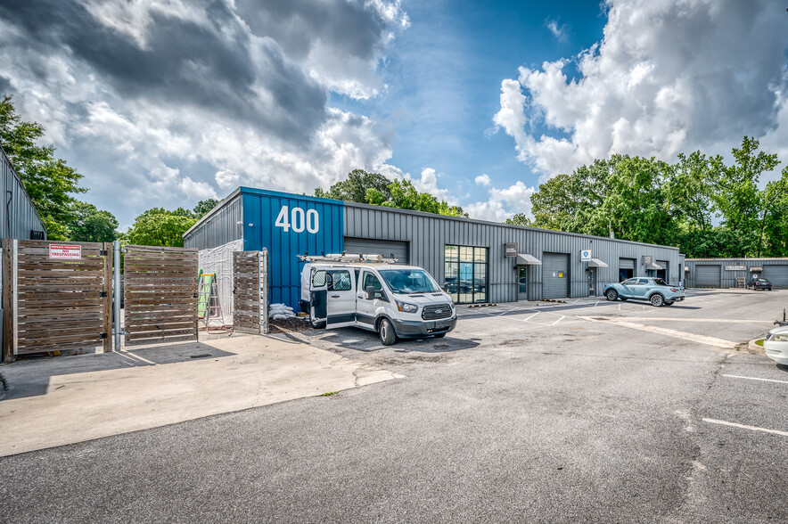 2467 Savannah Hwy, Charleston, SC à louer - Photo de l’immeuble – Image 3 sur 8