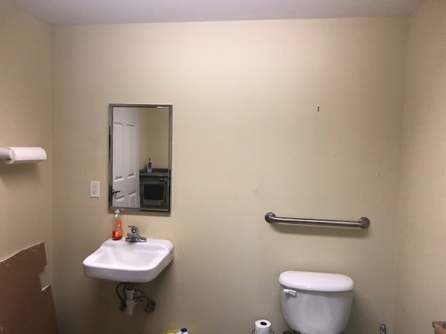 48 Commerce Ln, Freeport, FL à louer - Photo intérieure – Image 2 sur 14