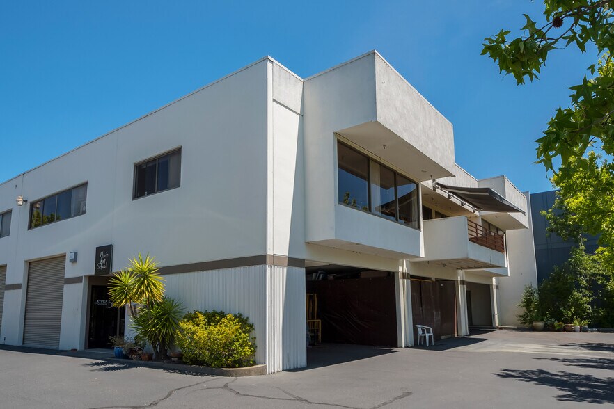 74 Digital Dr, Novato, CA à vendre - Photo principale – Image 1 sur 13