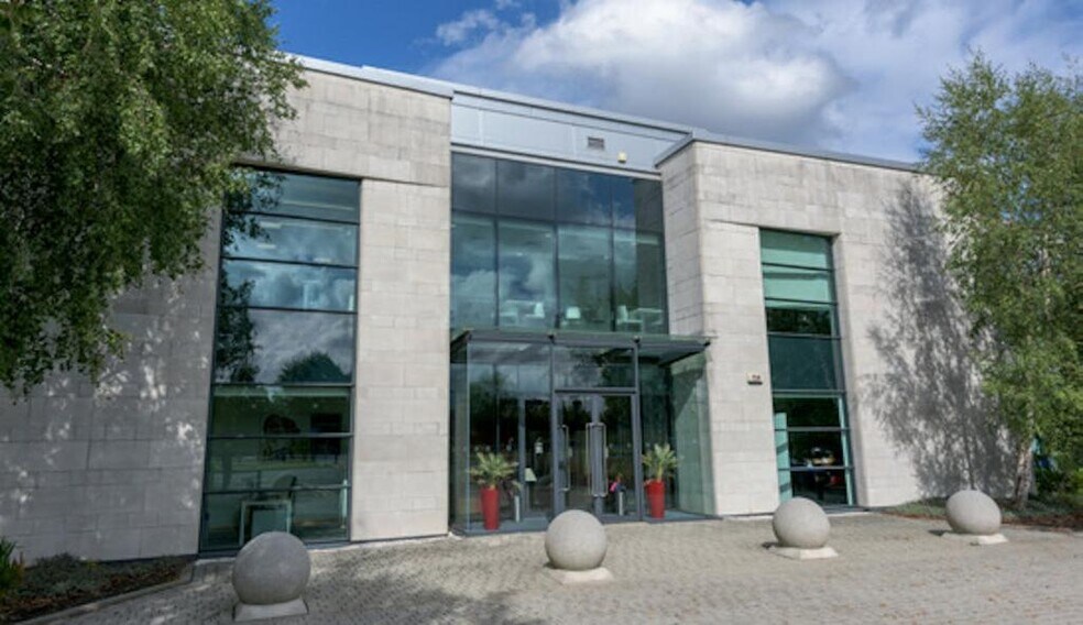 Ringway Rd W, Manchester à louer - Photo de l’immeuble – Image 3 sur 12