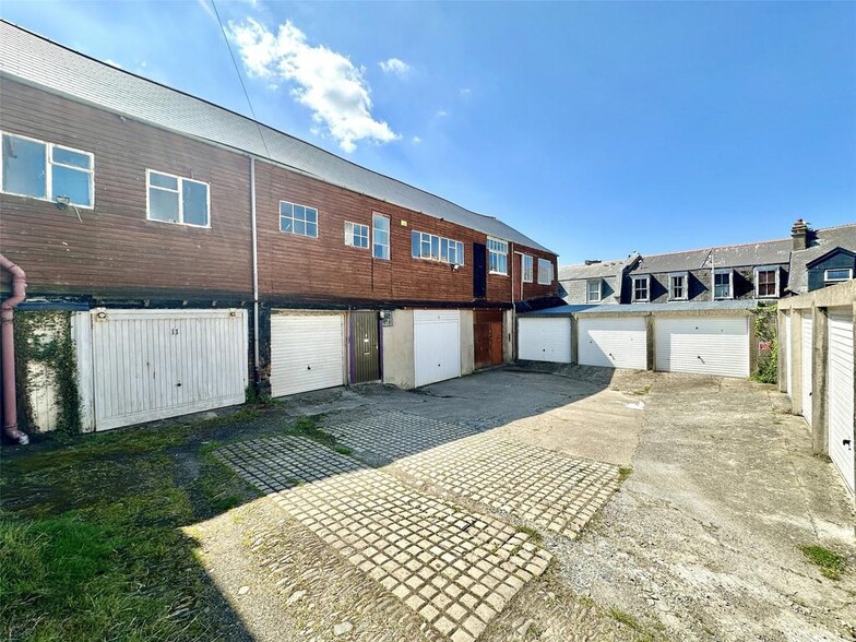 Hostle Park Rd, Ilfracombe à vendre - Photo de l’immeuble – Image 3 sur 34