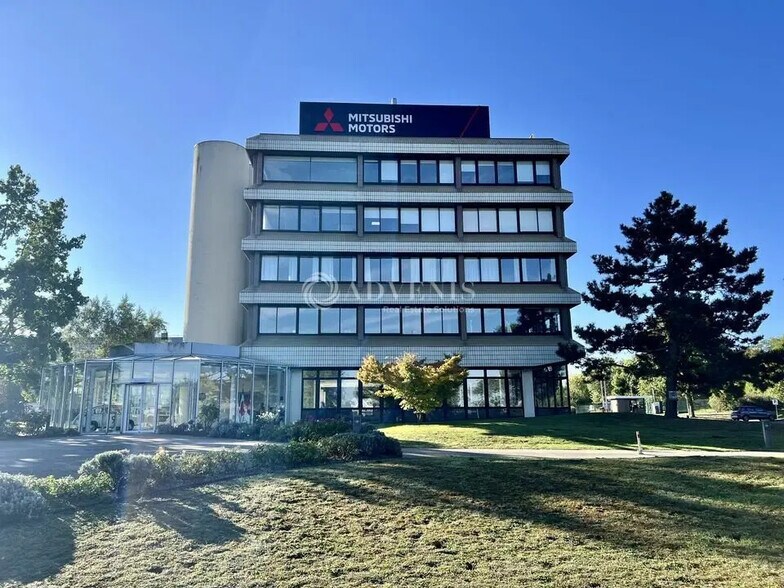 Bureau dans SAINT-OUEN-L'AUMONE à louer - Photo de l’immeuble – Image 1 sur 12