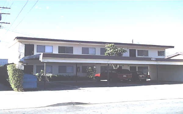1414 2nd St, San Fernando, CA à vendre - Photo de l’immeuble – Image 2 sur 4