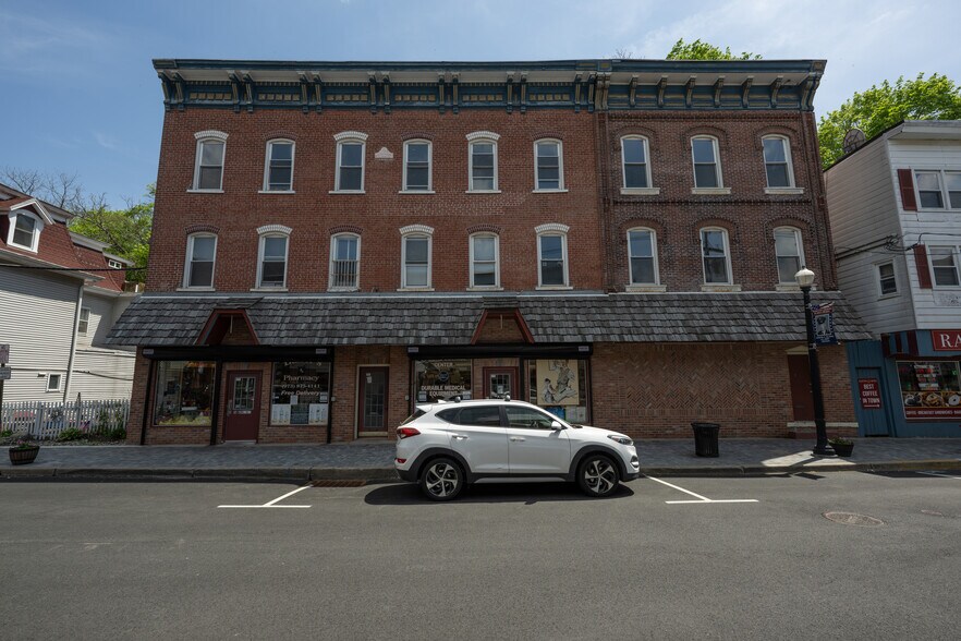 36-42 Main St, Sussex, NJ à vendre - Photo de l’immeuble – Image 2 sur 42