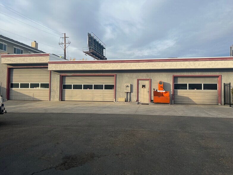 55 S Wells Ave, Reno, NV à louer - Photo de l’immeuble – Image 3 sur 5