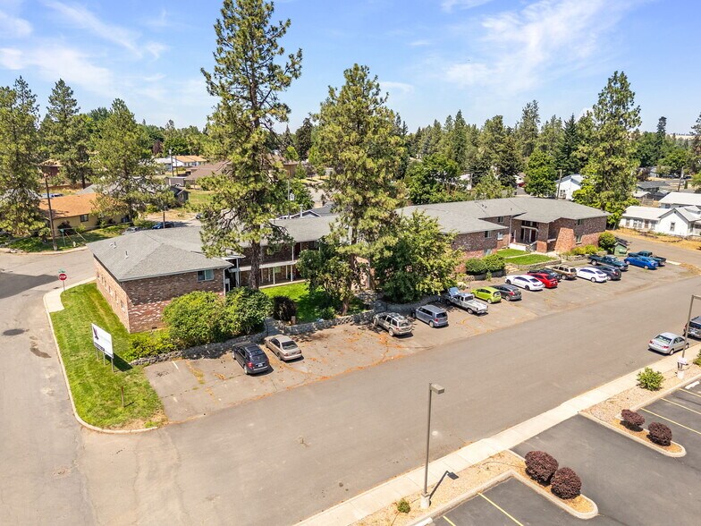 1306-1320 3rd St, Cheney, WA à vendre - Photo de l’immeuble – Image 3 sur 21