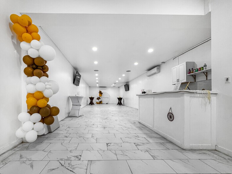 936 Atlantic Ave, Brooklyn, NY à louer - Photo de l’immeuble – Image 3 sur 10