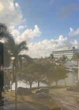 915 Middle River Dr, Fort Lauderdale, FL à louer Autre– Image 1 sur 3