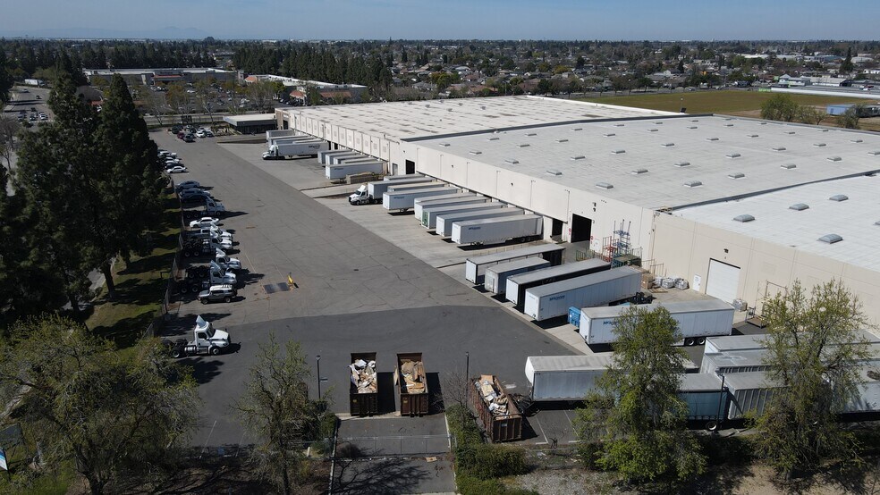 105 Industrial Park Dr, Manteca, CA à louer - Aérien – Image 2 sur 9