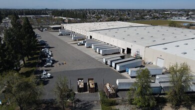 105 Industrial Park Dr, Manteca, CA - VUE AÉRIENNE  vue de carte - Image1
