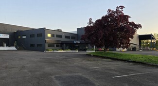 Plus de détails pour 500 E Illinois St, Newberg, OR - Industriel/Logistique à vendre