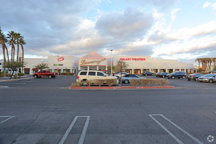 4300 E Sunset Rd, Henderson, NV à louer - Photo de l’immeuble – Image 3 sur 9