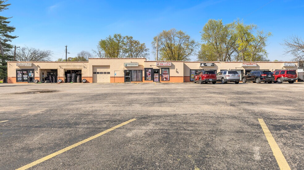 10227 Lincoln Trl, Fairview Heights, IL à vendre - Photo de l’immeuble – Image 3 sur 14