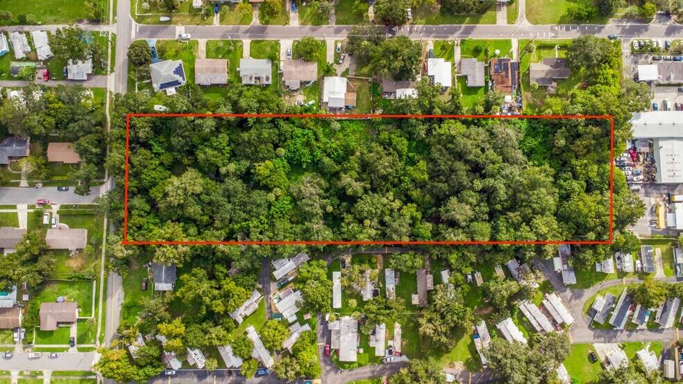 Brentwood, Daytona Beach, FL à vendre - Photo de l’immeuble – Image 3 sur 43