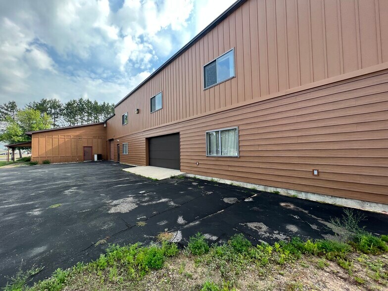 701 Washington St, Rhinelander, WI à vendre - Photo de l’immeuble – Image 2 sur 14