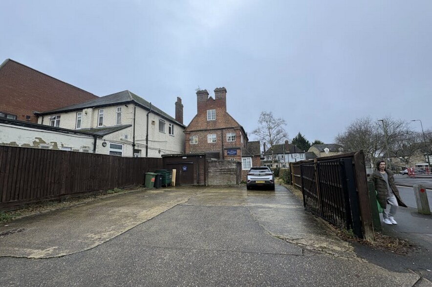 69 London Rd, Oxford à vendre - Photo de l’immeuble – Image 2 sur 3