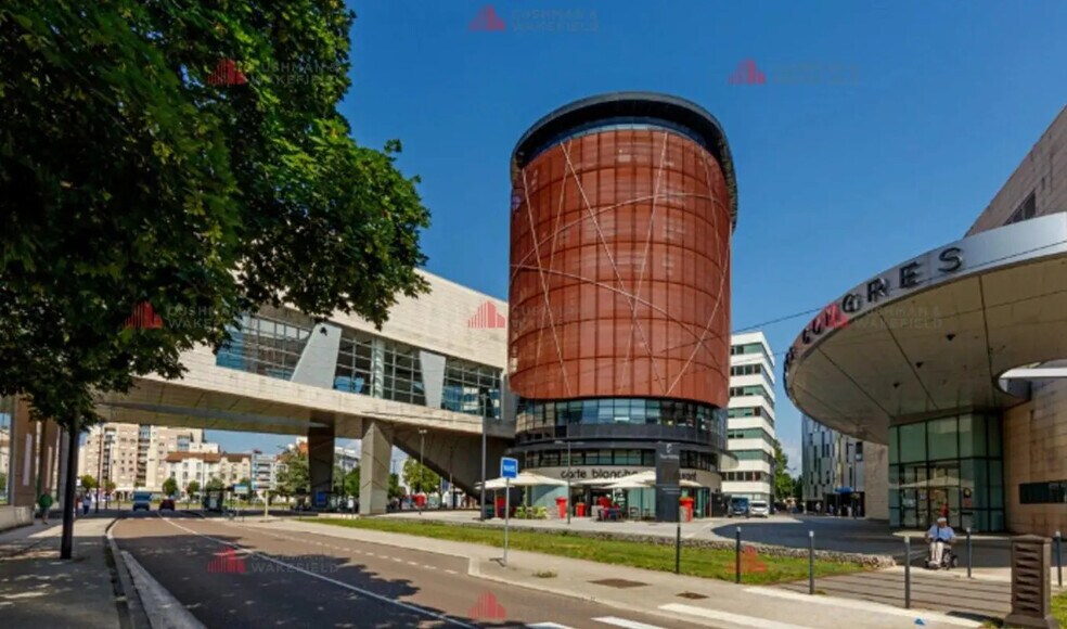 Bureau dans Dijon à louer - Photo de l’immeuble – Image 3 sur 4