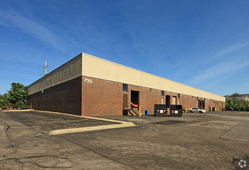 730 Beta Dr, Mayfield Village, OH à louer - Photo principale – Image 1 sur 8