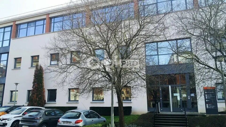 Bureau dans Reims à louer - Photo de l’immeuble – Image 1 sur 6