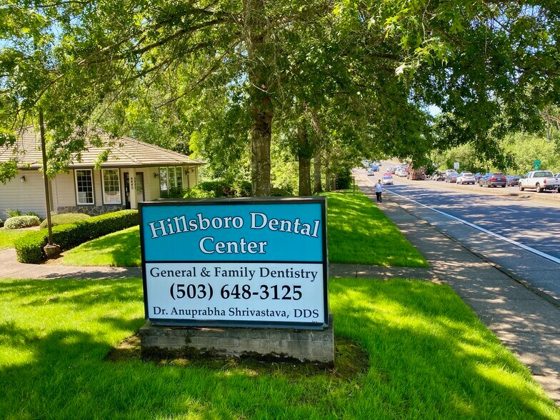 4440 NE Cornell Rd, Hillsboro, OR à louer - Photo de l’immeuble – Image 3 sur 16